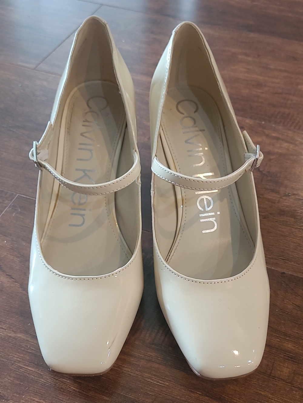 Calvin Klein Women's Cream Patent Mary Jane Pumps Size 8.5